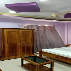 3* Hotel O Pop